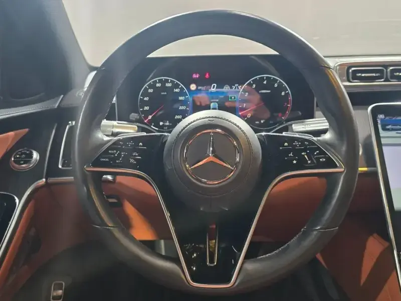 2023 Mercedes-Benz S-Класс с пробегом 63 666 км