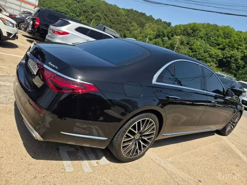 2022 Mercedes-Benz S-Класс с пробегом 22 544 км