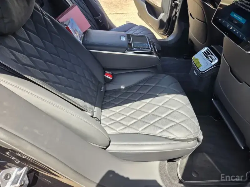 2022 Mercedes-Benz S-Класс с пробегом 22 544 км