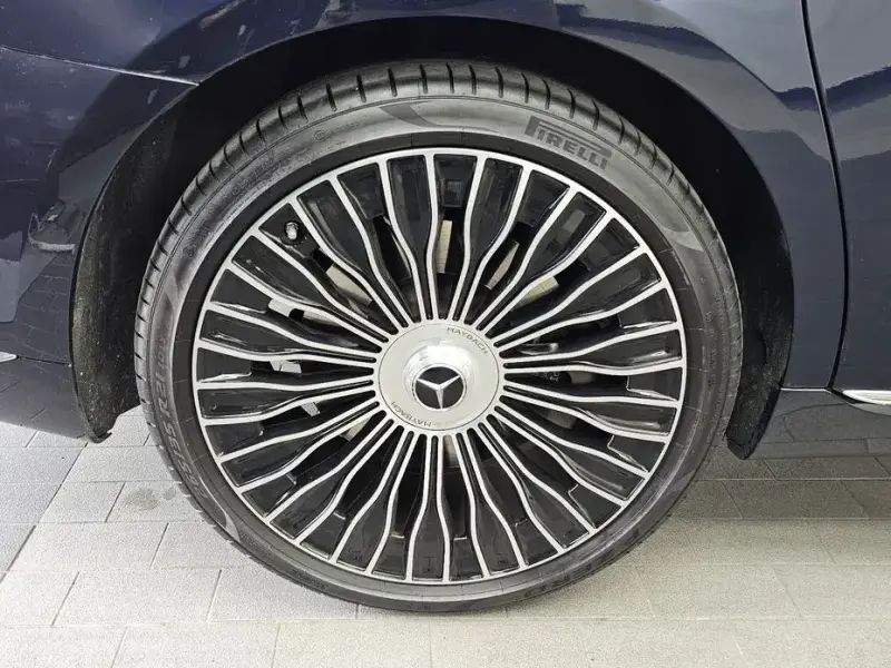 2022 Mercedes-Benz S-Класс с пробегом 65 924 км
