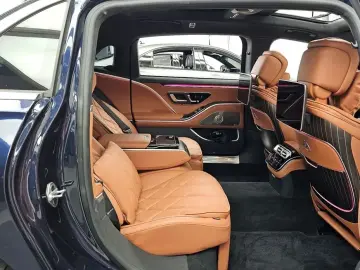 2022 Mercedes-Benz S-Класс с пробегом 65 924 км