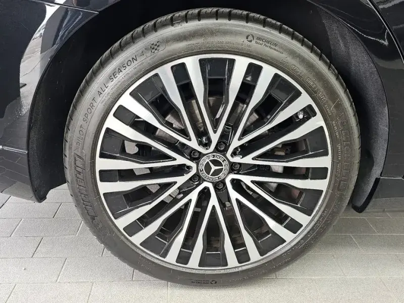 2022 Mercedes-Benz S-Класс с пробегом 43 265 км