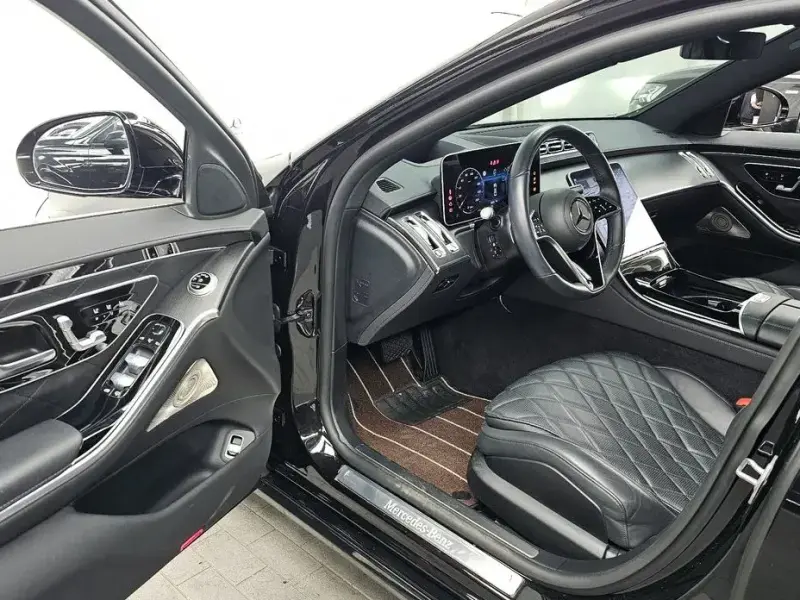 2022 Mercedes-Benz S-Класс с пробегом 43 265 км