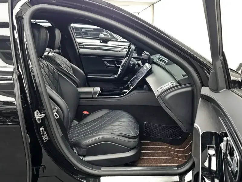 2022 Mercedes-Benz S-Класс с пробегом 43 265 км