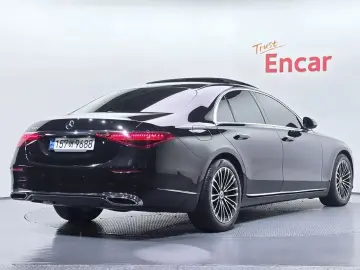 2022 Mercedes-Benz S-Класс с пробегом 54 069 км
