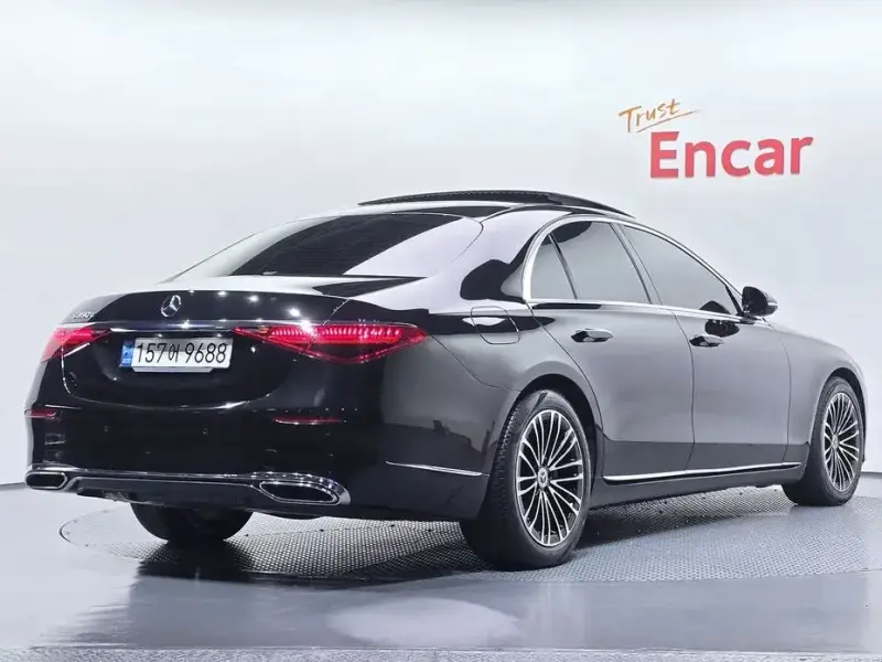 2022 Mercedes-Benz S-Класс с пробегом 54 069 км