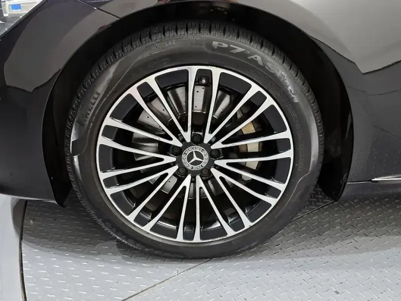 2022 Mercedes-Benz S-Класс с пробегом 54 069 км
