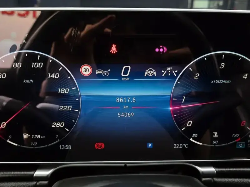 2022 Mercedes-Benz S-Класс с пробегом 54 069 км