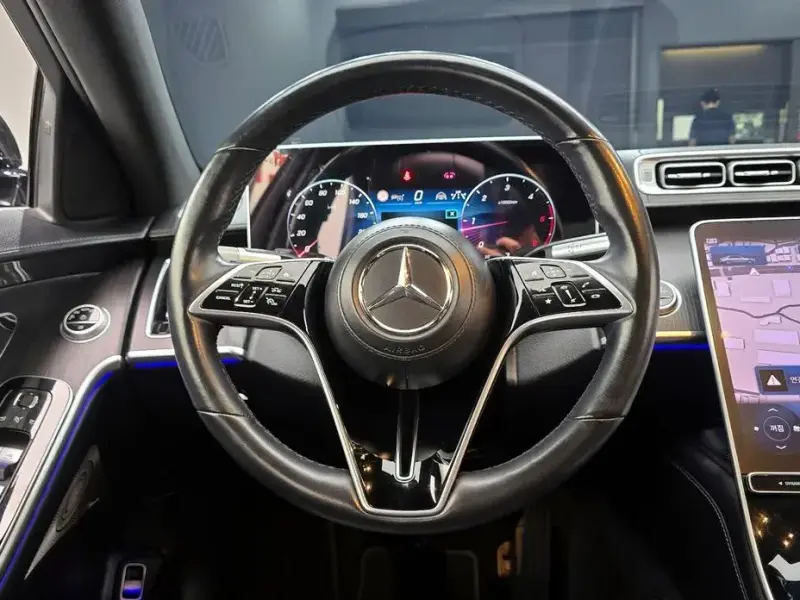 2022 Mercedes-Benz S-Класс с пробегом 54 069 км