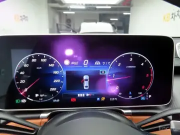 2022 Mercedes-Benz S-Класс с пробегом 65 483 км