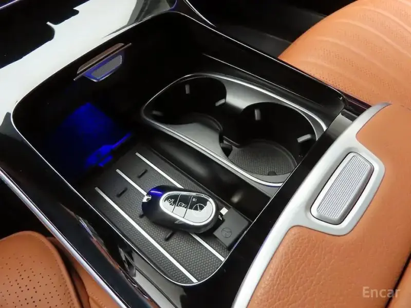 2022 Mercedes-Benz S-Класс с пробегом 65 483 км