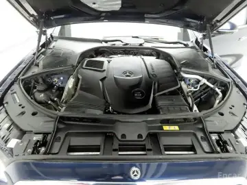 2022 Mercedes-Benz S-Класс с пробегом 65 483 км