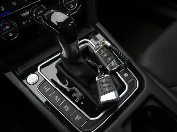 2020 Volkswagen Arteon с пробегом 77 573 км
