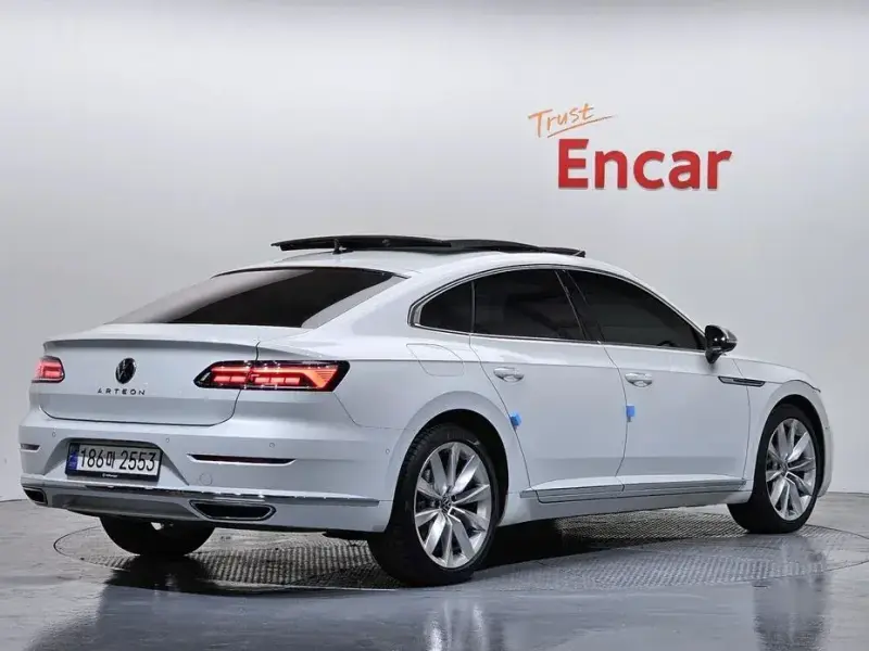 2023 Volkswagen Arteon с пробегом 82 561 км