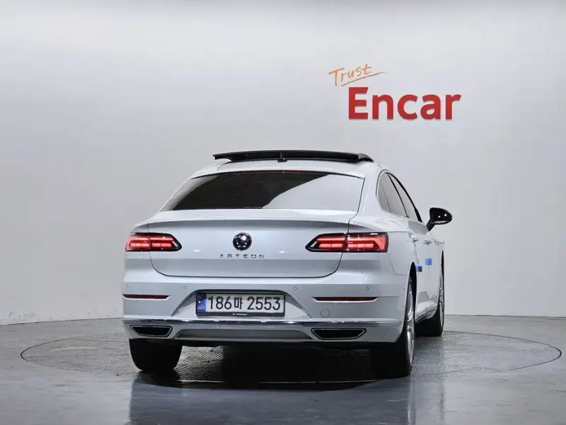 2023 Volkswagen Arteon с пробегом 82 561 км