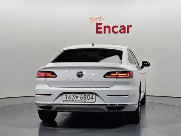2019 Volkswagen Arteon с пробегом 76 084 км