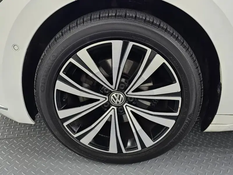 2019 Volkswagen Arteon с пробегом 76 084 км
