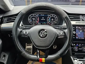 2019 Volkswagen Arteon с пробегом 76 084 км