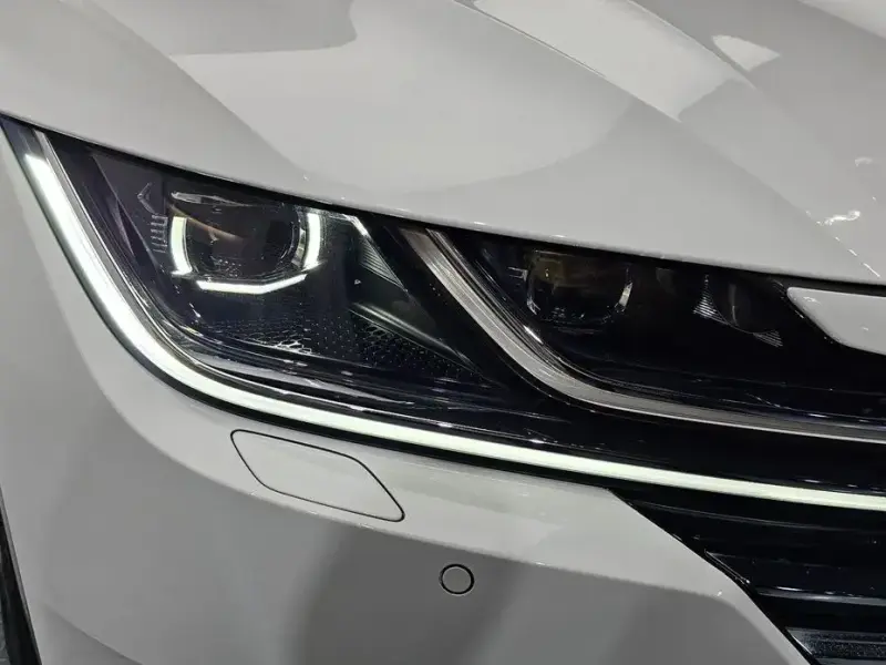 2019 Volkswagen Arteon с пробегом 76 084 км