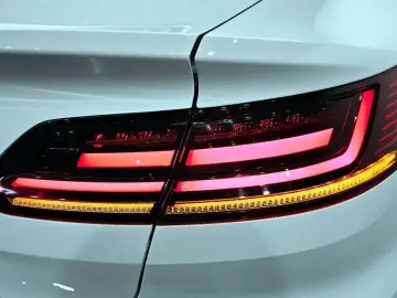 2019 Volkswagen Arteon с пробегом 76 084 км