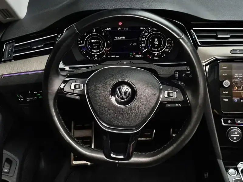 2019 Volkswagen Arteon с пробегом 103 645 км