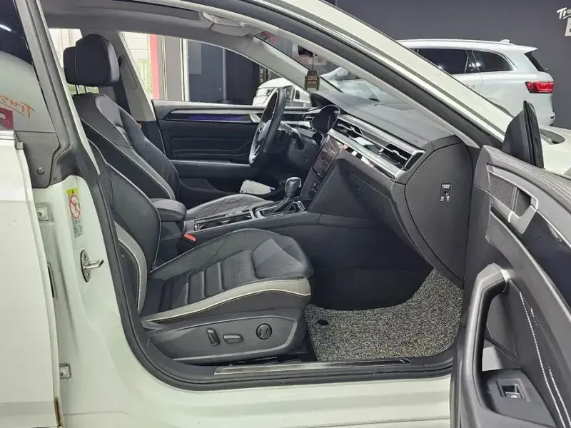 2022 Volkswagen Arteon с пробегом 39 882 км