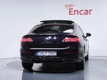 2022 Volkswagen Arteon с пробегом 45 720 км