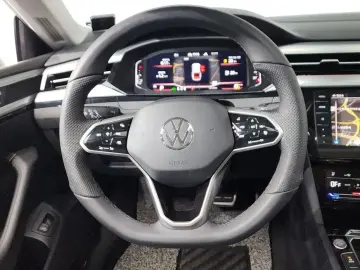 2022 Volkswagen Arteon с пробегом 45 720 км