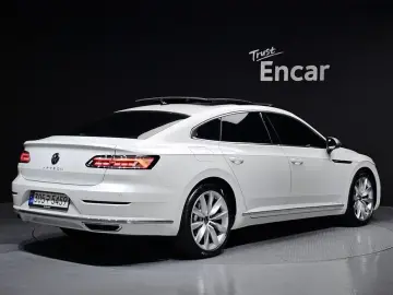 2022 Volkswagen Arteon с пробегом 31 192 км
