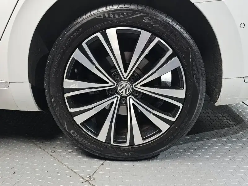 2019 Volkswagen Arteon с пробегом 96 344 км