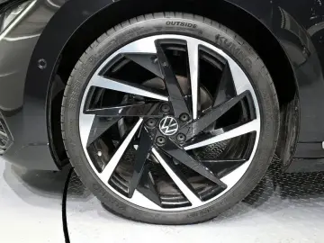 2022 Volkswagen Arteon с пробегом 82 348 км