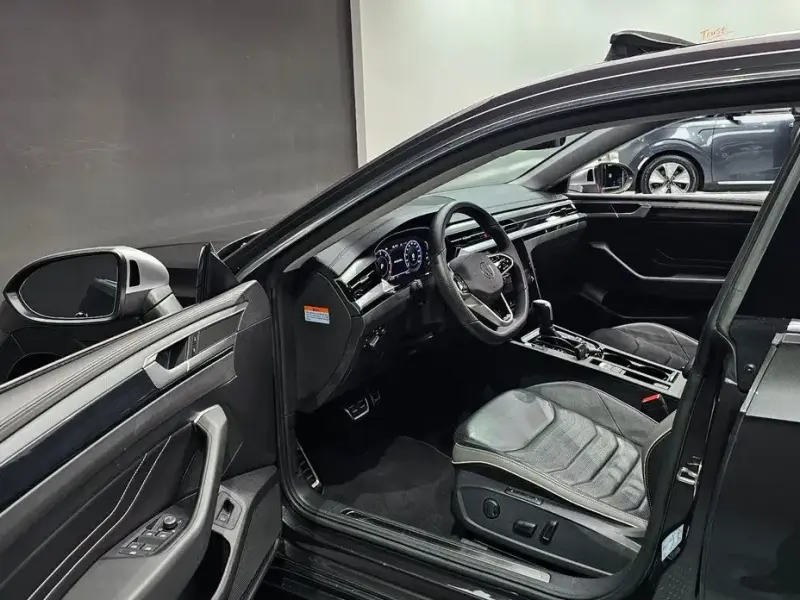 2023 Volkswagen Arteon с пробегом 28 446 км