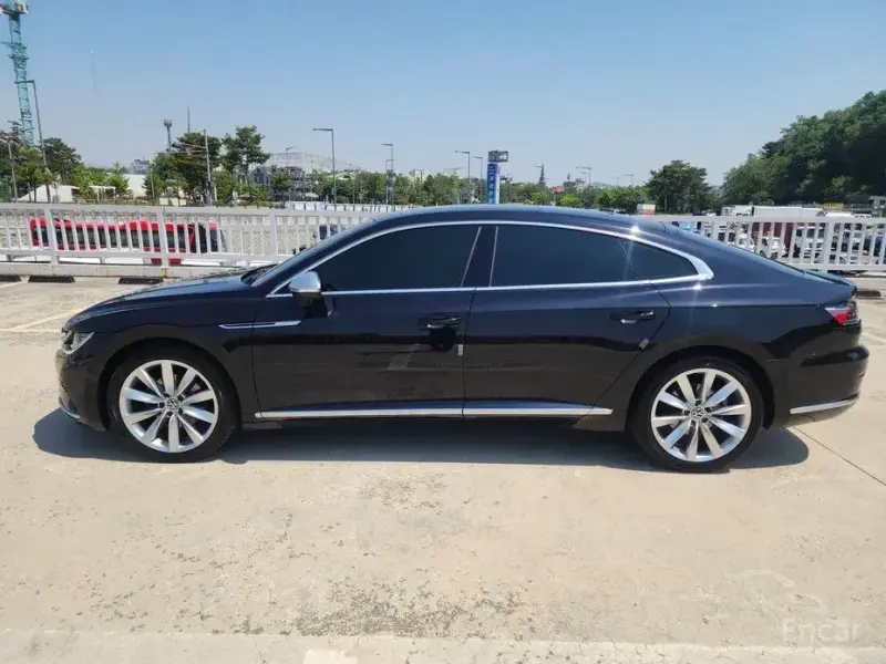 2022 Volkswagen Arteon с пробегом 51 048 км
