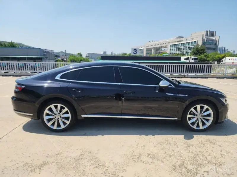 2022 Volkswagen Arteon с пробегом 51 048 км