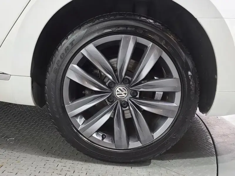 2020 Volkswagen Arteon с пробегом 80 682 км