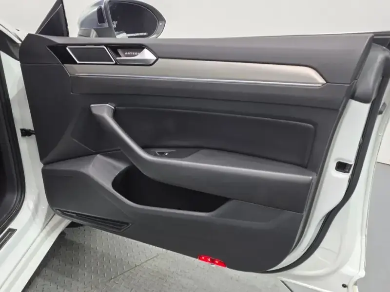 2020 Volkswagen Arteon с пробегом 80 682 км
