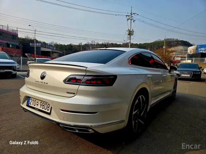 2022 Volkswagen Arteon с пробегом 31 000 км
