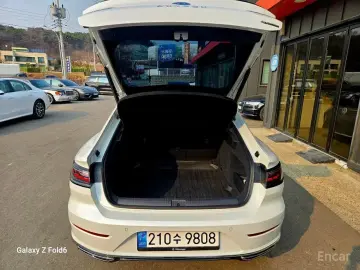 2022 Volkswagen Arteon с пробегом 31 000 км