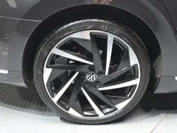 2022 Volkswagen Arteon с пробегом 51 586 км