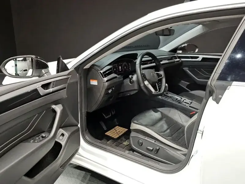 2023 Volkswagen Arteon с пробегом 97 894 км