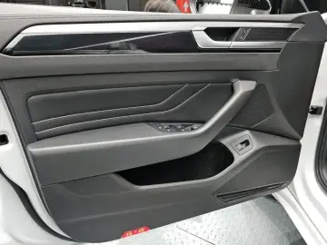 2023 Volkswagen Arteon с пробегом 97 894 км