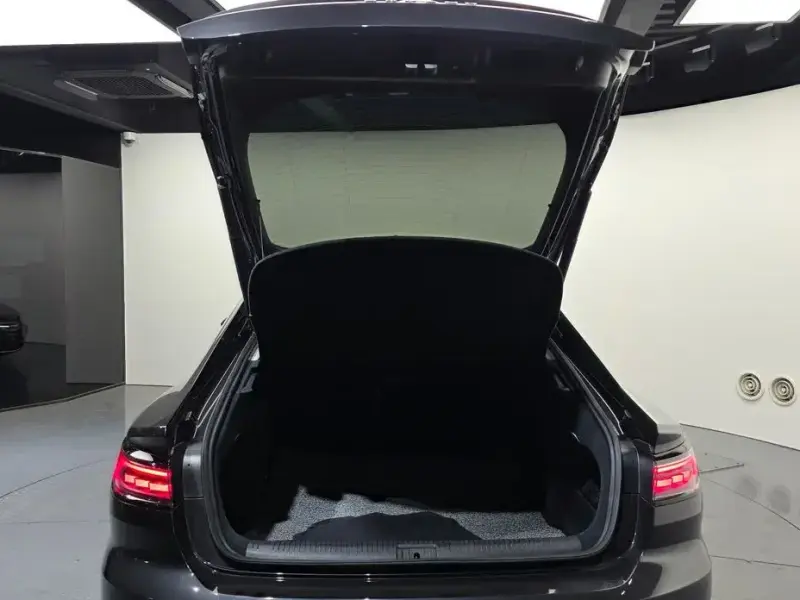 2023 Volkswagen Arteon с пробегом 55 583 км