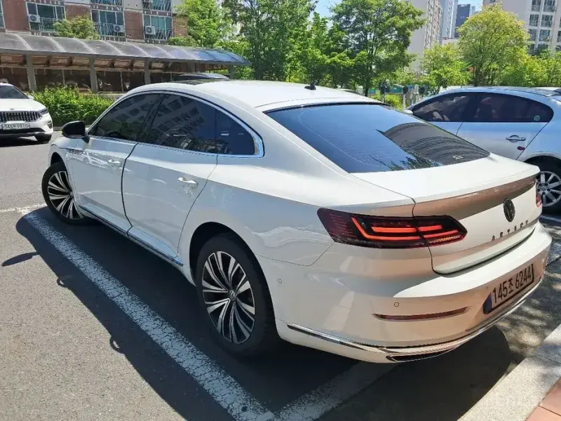 2019 Volkswagen Arteon с пробегом 128 912 км