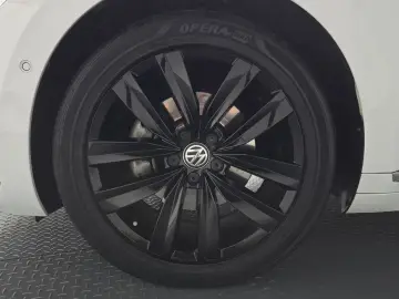 2019 Volkswagen Arteon с пробегом 83 556 км