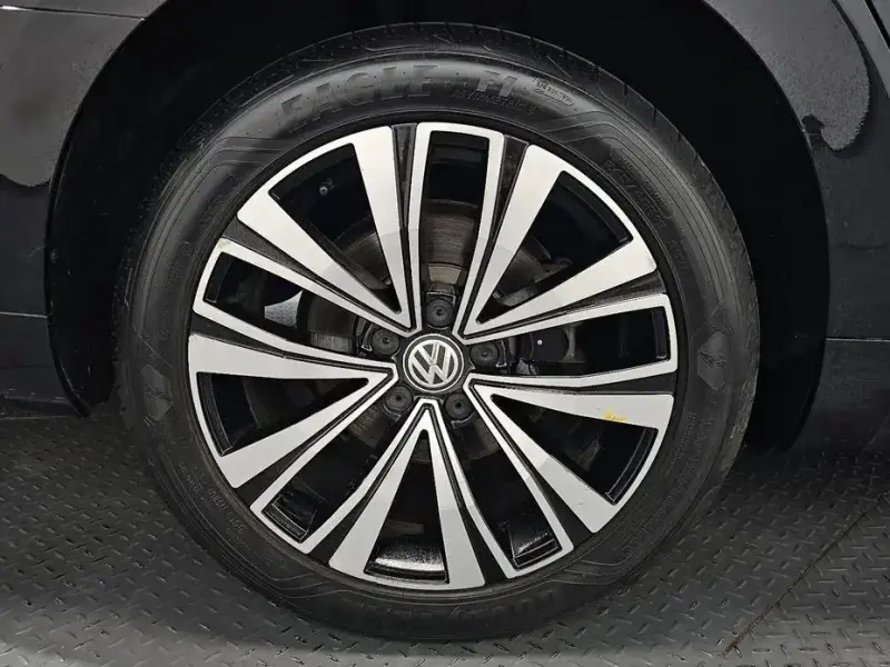 2019 Volkswagen Arteon с пробегом 62 516 км