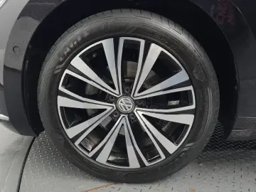2019 Volkswagen Arteon с пробегом 62 516 км