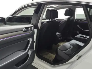 2019 Volkswagen Arteon с пробегом 83 556 км