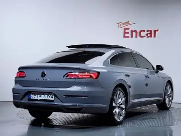 2023 Volkswagen Arteon с пробегом 77 402 км