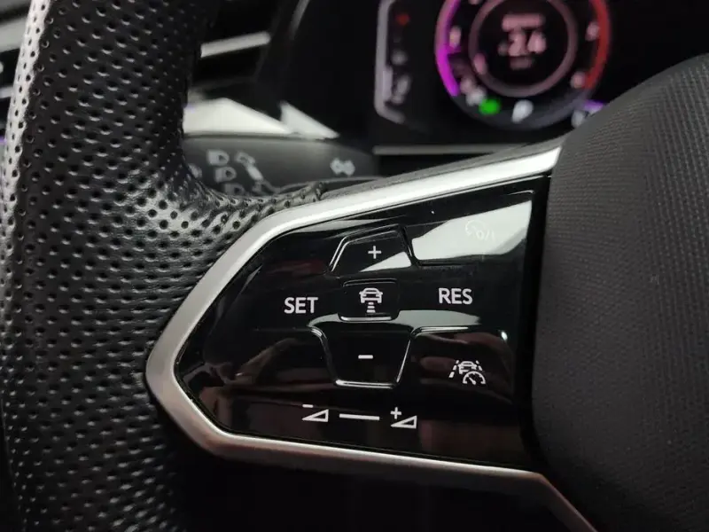 2023 Volkswagen Arteon с пробегом 77 402 км