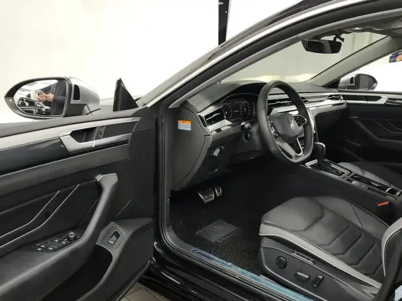 2022 Volkswagen Arteon с пробегом 19 033 км